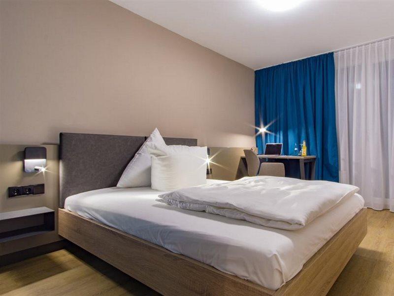 Hotel Berlin Sindelfingen Kültér fotó
