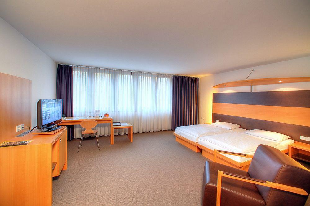 Hotel Berlin Sindelfingen Kültér fotó
